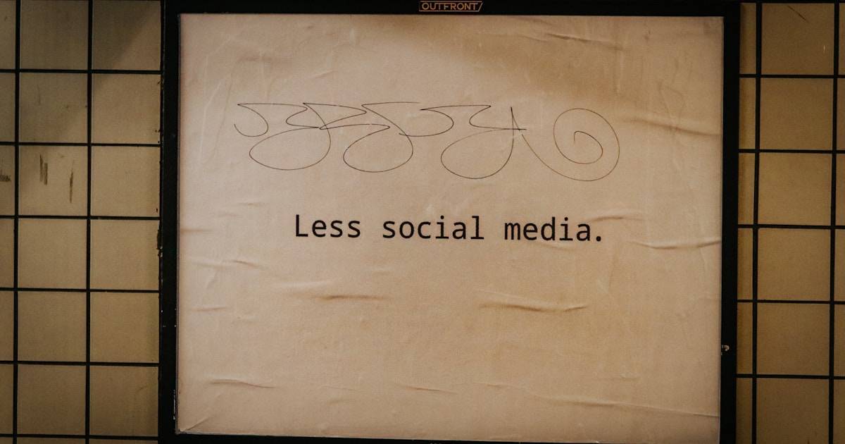 Sosyal Medya Algoritmalarını Manipüle Etmek