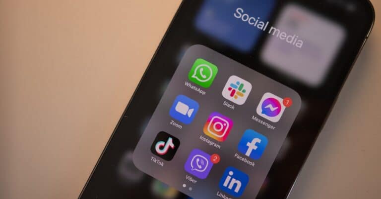 hacked sosyal medya hesabı kurtarma