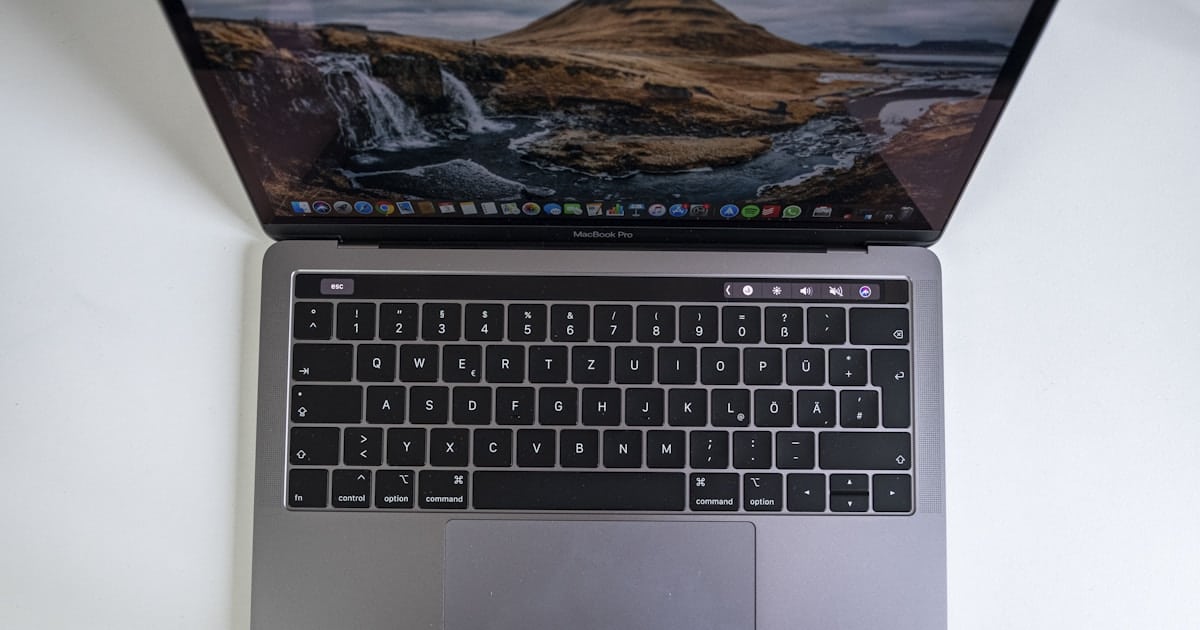 laptop menteşe gevşemesi