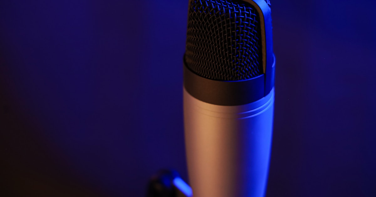 Ekonomik podcast ekipmanları