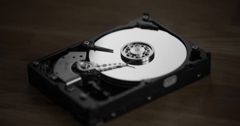 harici harddisk tık tık sesi