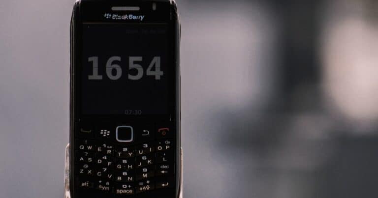 whatsapp kanallari numara gizleme